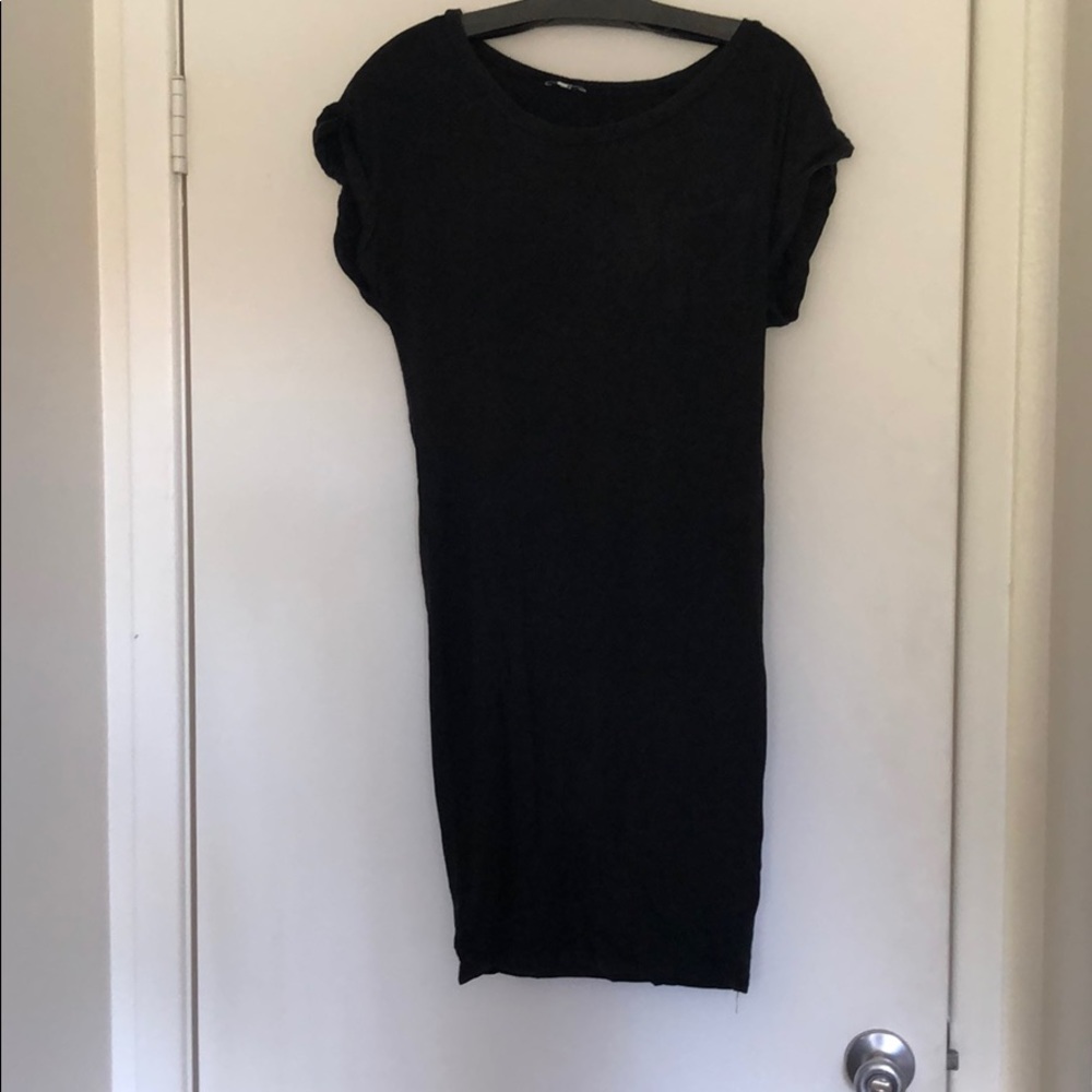 Black splendid fitted t shirt dress